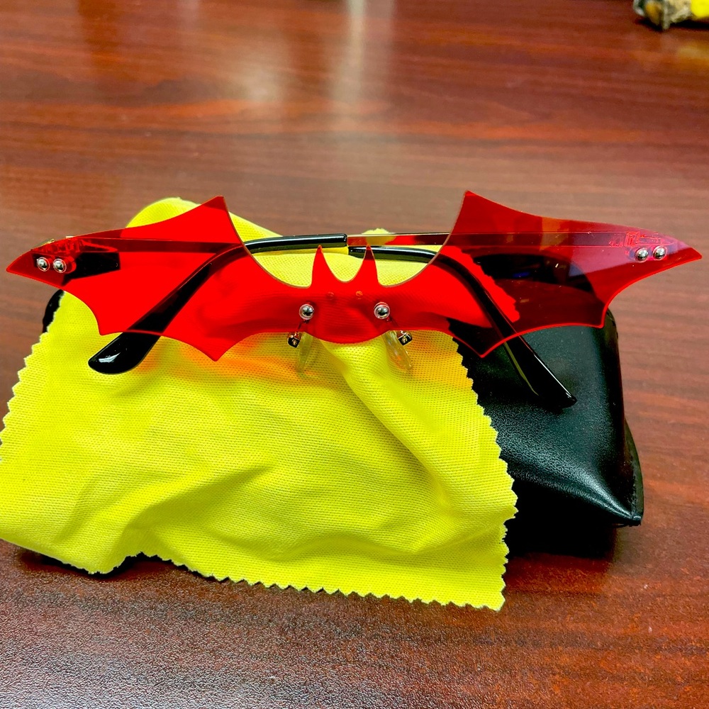 Red bat shein sunglasses
